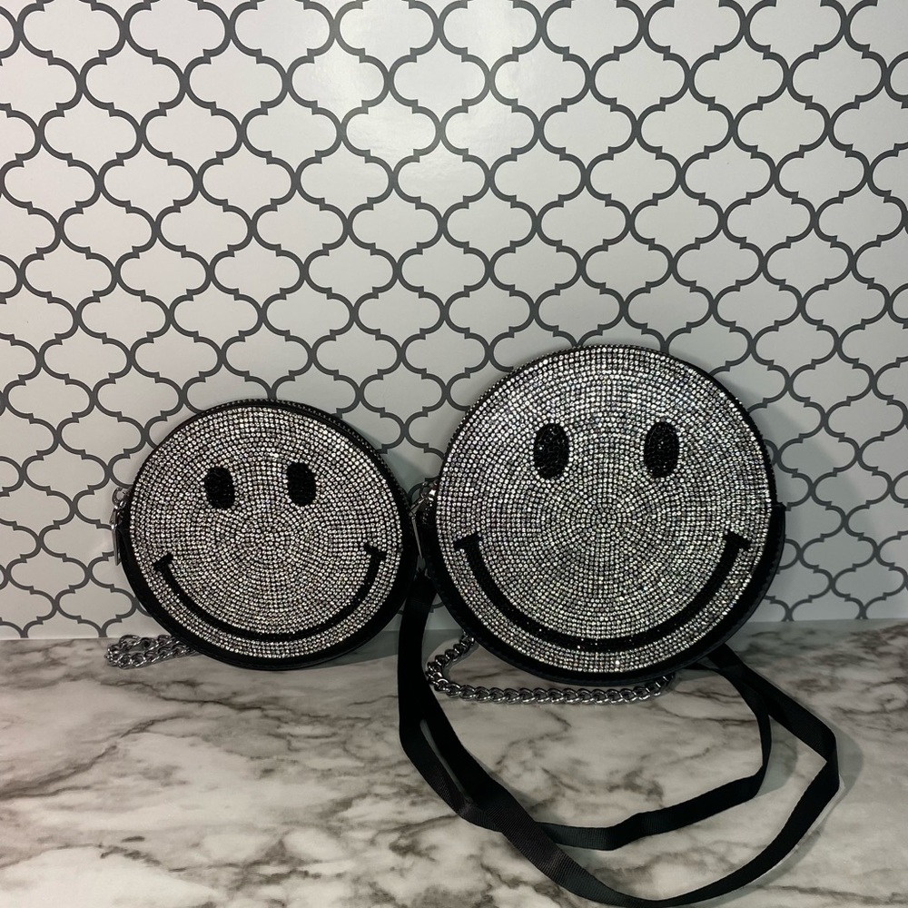 🚨BRAND NEW🚨Mommy and me smiley face purse set